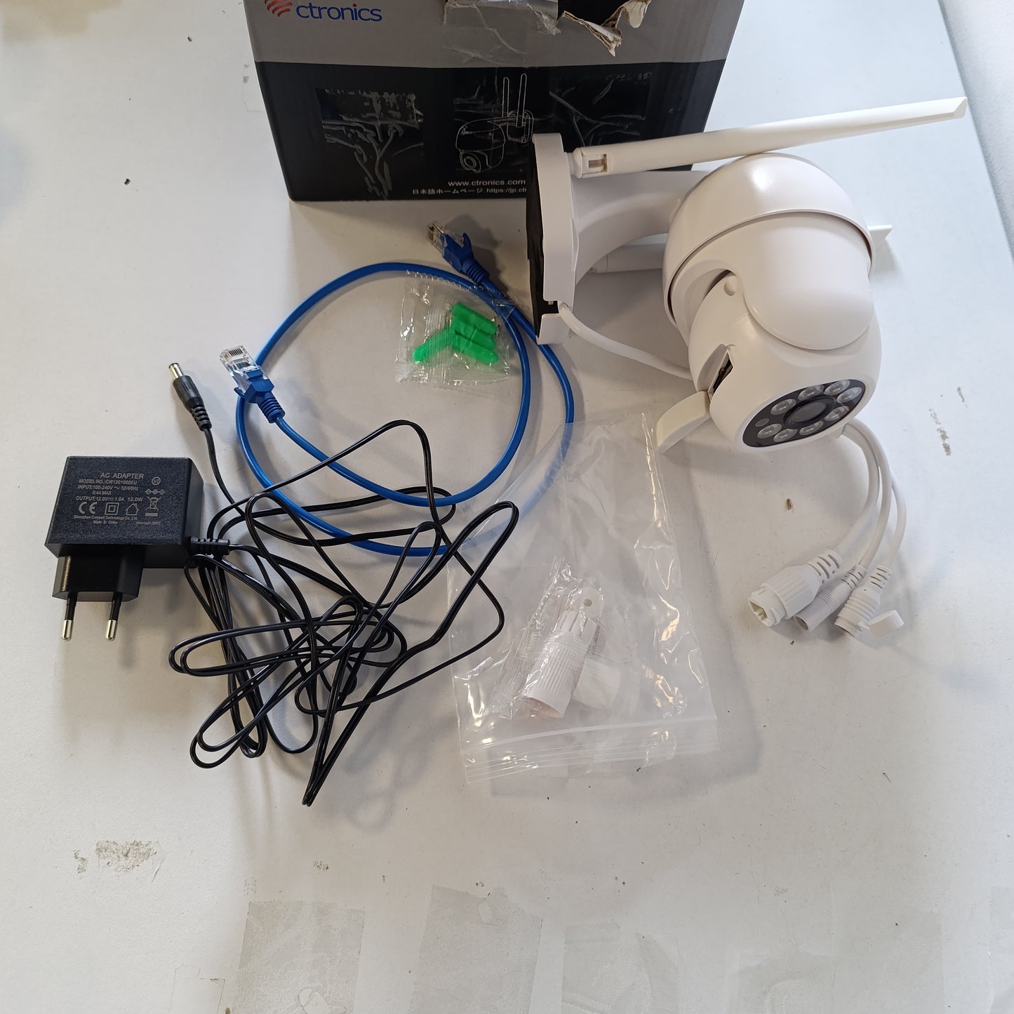 266376 - KAMERA MBIKËQYRJE E BRENDSHME CTRONICS 2.5K 4MP, WIFI 2.4/5GHz, SHIKIM NATËS 20m, PTZ 355°/120°, AUDIO 2-KAHËSHE