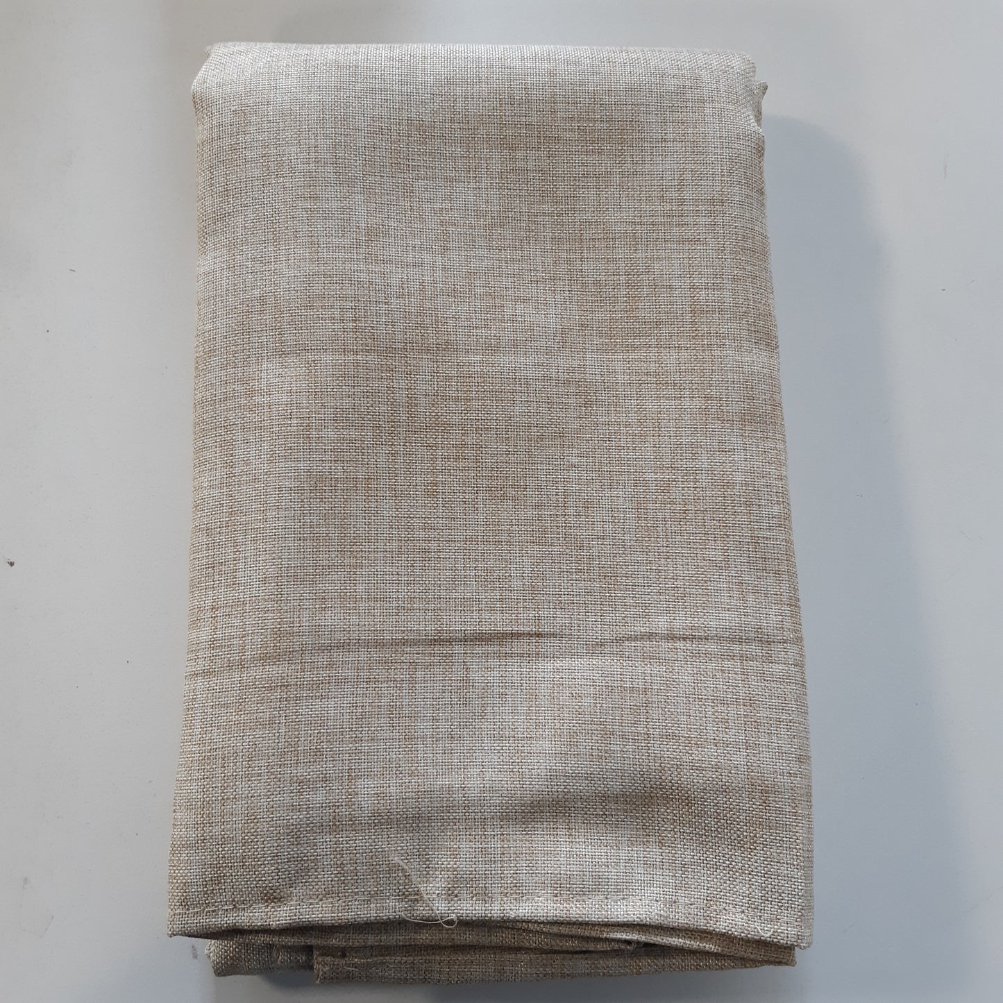 247778 - JIUZHEN Mbulesë tavoline drejtkëndëshe 135x240cm, e lahet, rezistente ndaj njollave, e papërshkueshme nga uji