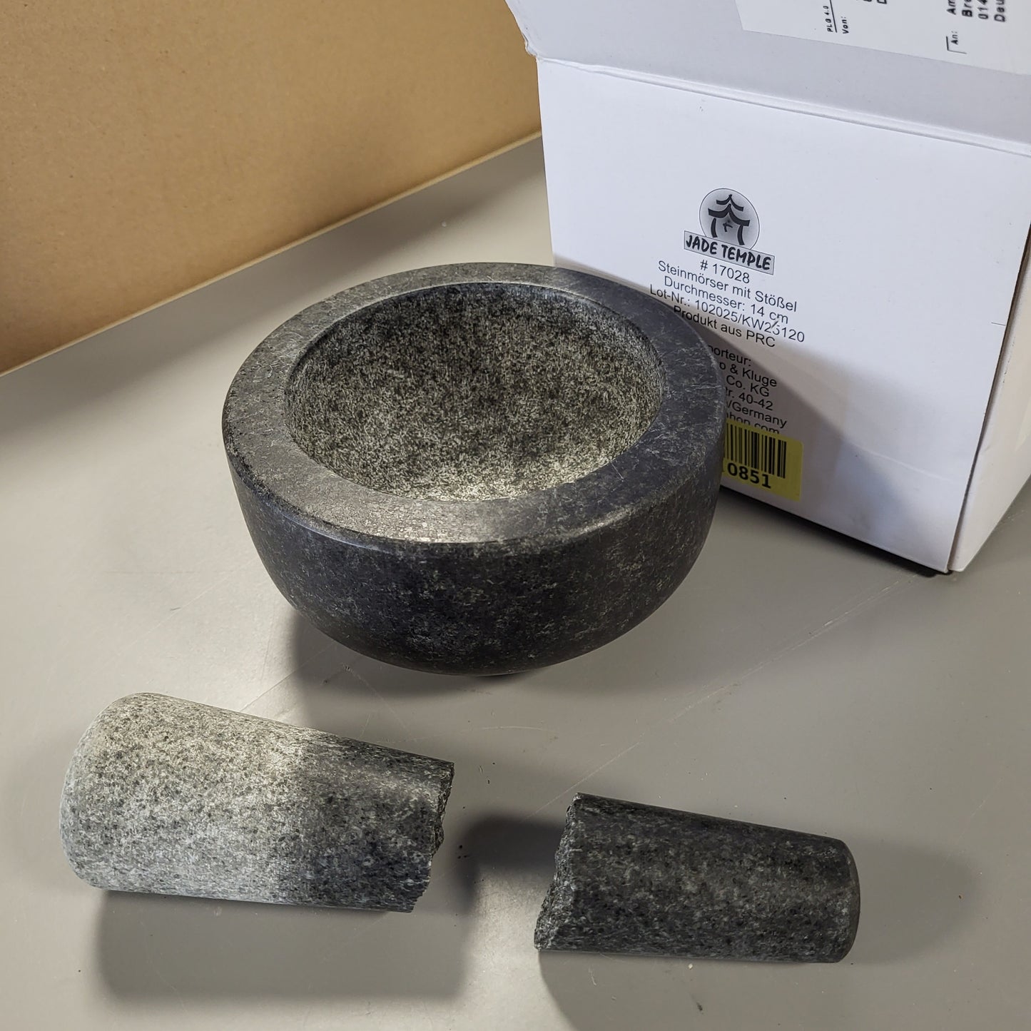 262476 - JADE TEMPLE Set llaçi dhe muraturash guri 17028 | Bluarje efektive | Granit i fortë | Diametër 14 cm | Lartësi 7.7 cm | Gri