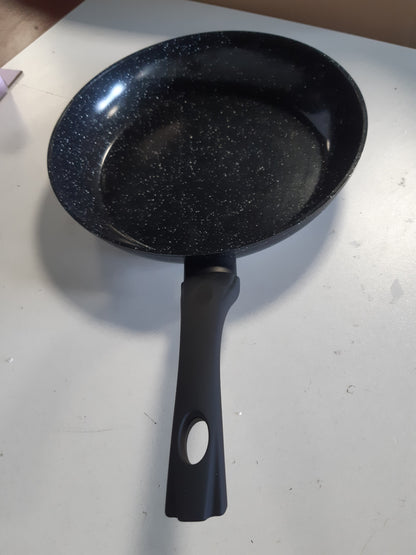 247755 - BLACKMOOR HOME Tigan Jo-Ngjitës 28 cm, alumini, për induksion, gaz dhe elektrik, dorezë çeliku inox