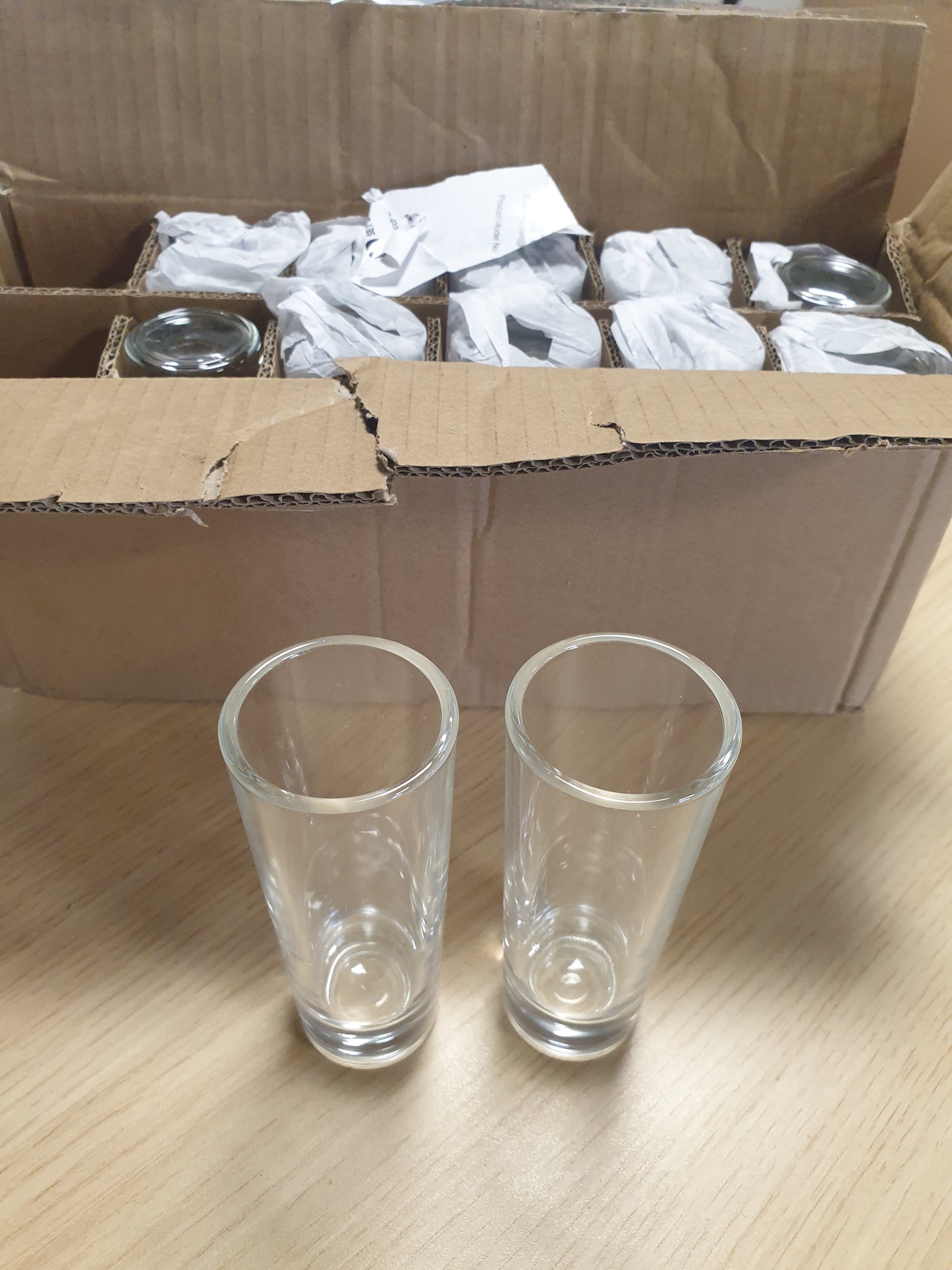 215543 - PRAKNU 12 Gota të Lalta (5cl) - Mund të lahet në lavastovilje - Të qëndrueshme