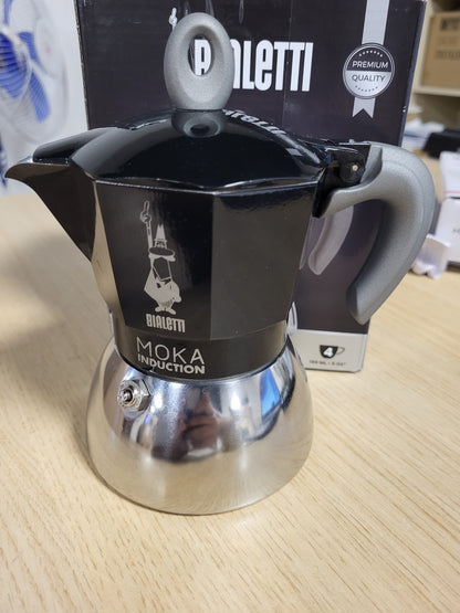 226626 - BIALETTI - Moka Induction, Tenxhere Moka, e përshtatshme për të gjitha sobat, 4 gota Espresso (150ml), e zezë