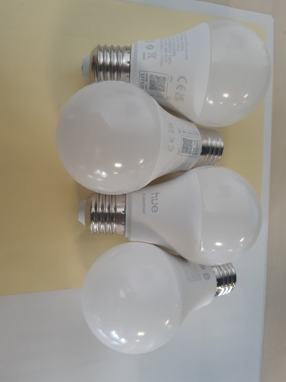 260261 - PHILIPS Hue Essential Ampoule Connectée LED A60, Ambient i Bardhë dhe me Ngjyra, E27, 8W, 2200-6500 K, 806 lm, Intensitet i rregullueshëm, Pajtueshëm me Alexa, Google dhe Apple Home, Pako prej 4