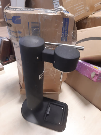 204025 - AARKE Carbonator 3, Karbonator uji prej çeliku inox, i zi mat, me 2 shishe PET 1L pa BPA, për ujë çezme, i pajtueshëm me cilindra CO2 60L