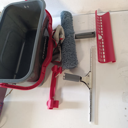 222170 - CLEANMAXX Set Pastrimi Xhamash 7 Pjesë, për Sipërfaqe në Shtëpi dhe Makinë, përfshin Fshesë Xhamash, Pastrues, Leckë Pastrimi, Kovë dhe Mbajtëse për Fshesë