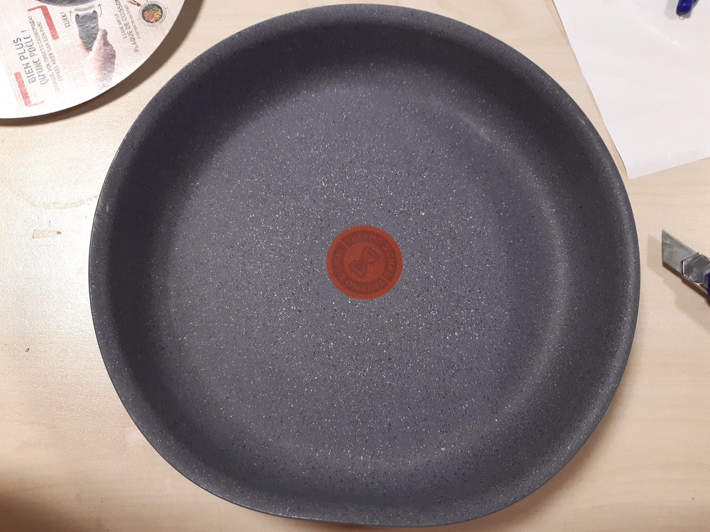 213529 - TEFAL Poêle 26 cm, Induksion, Veshje jo ngjitëse, Mund të grumbullohet, I pajtueshëm me lavastovilje, Prodhuar në Francë
