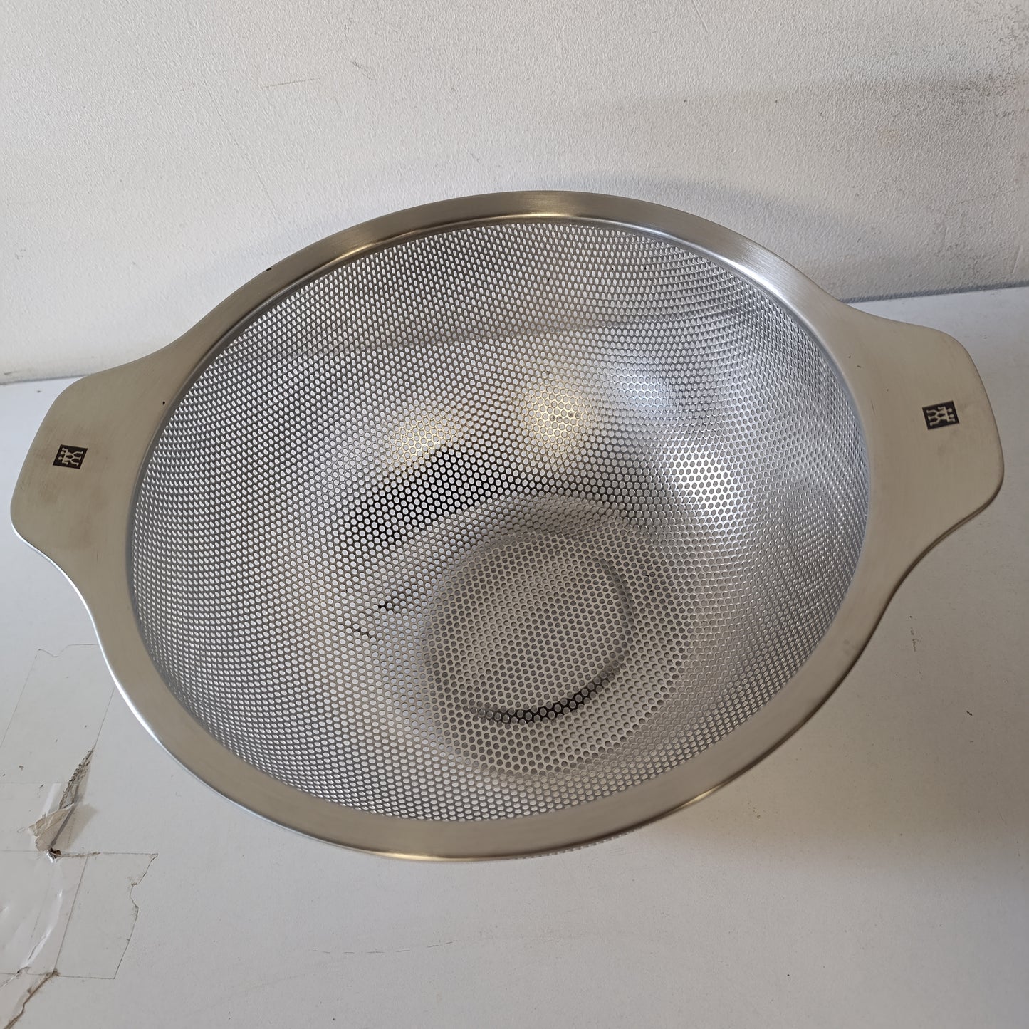 221759 - ZWILLING - Kullesë për tavolinë, diametër 24 cm, çelik inox 18/10, 24 x 24 x 11 cm, ngjyrë argjend