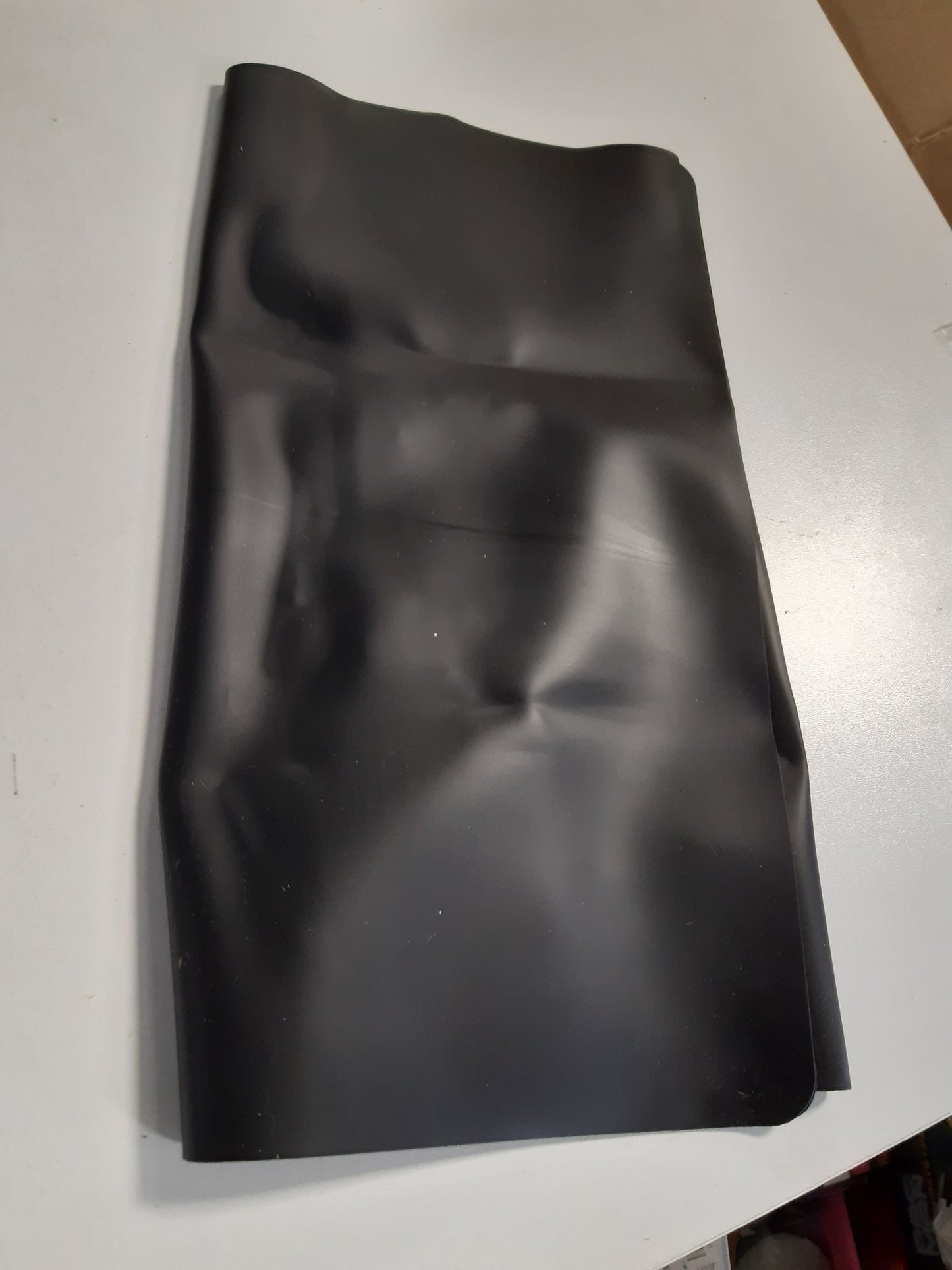 206959 - HELTER Dyshek Silikoni i Madh për Tavolinë, i Zi, 40x60cm, Ngjitet jo Nxehtësi, Pa Ngjitje, i Përshtatshëm për Banak dhe Pune