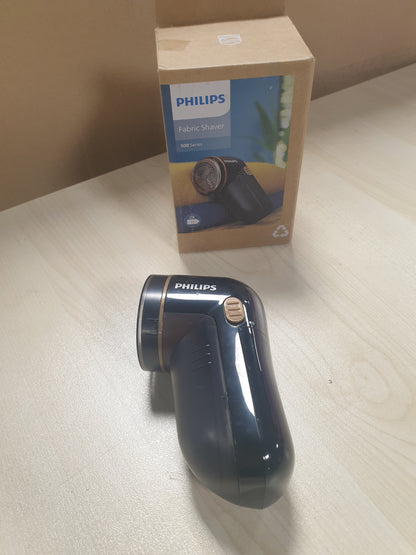 219725 - PHILIPS Heqës pushi - Heqje e shpejtë pushi, Makinë rroje pushi 8800 RPM, 3 tehe, për të gjitha pëlhurat, Kosh me pastrim të lehtë, 2 bateri AA, Dizajn kompakt, i zi (GC026/80)