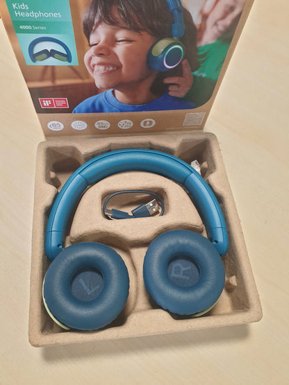 266513 - PHILIPS TAK4200CT, Kufje të palosshme në vesh për fëmijë, Kufizues volumin, ndarje audio, kabllo 3.5 mm dhe USB-C të përfshira, Crystal Teal.