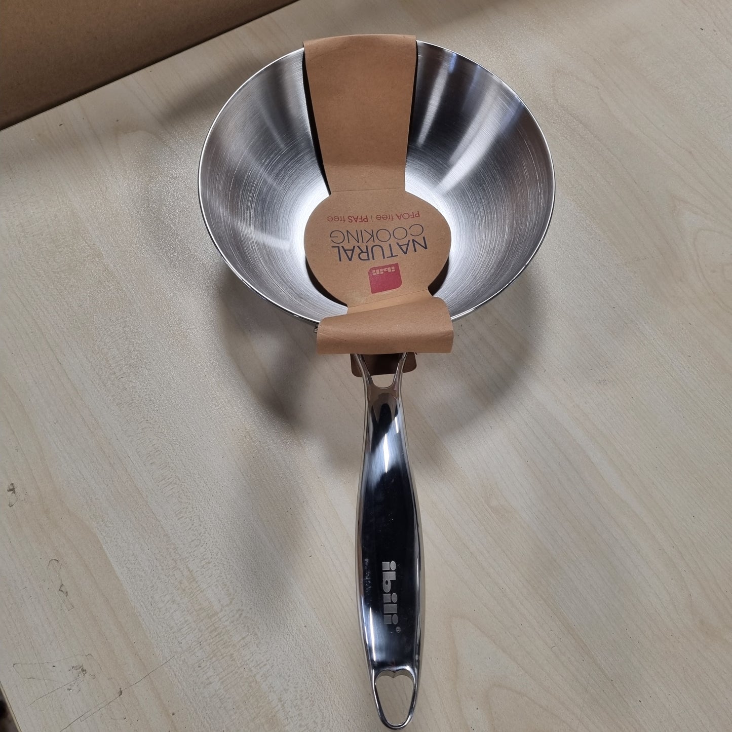 204932 - IBILI - Wok TRIPLY Natural 20 Cm, I Përshtatshëm Për Induksion, Materiali Çelik Inoks, Pa Shtresë Jo-Ngjitëse