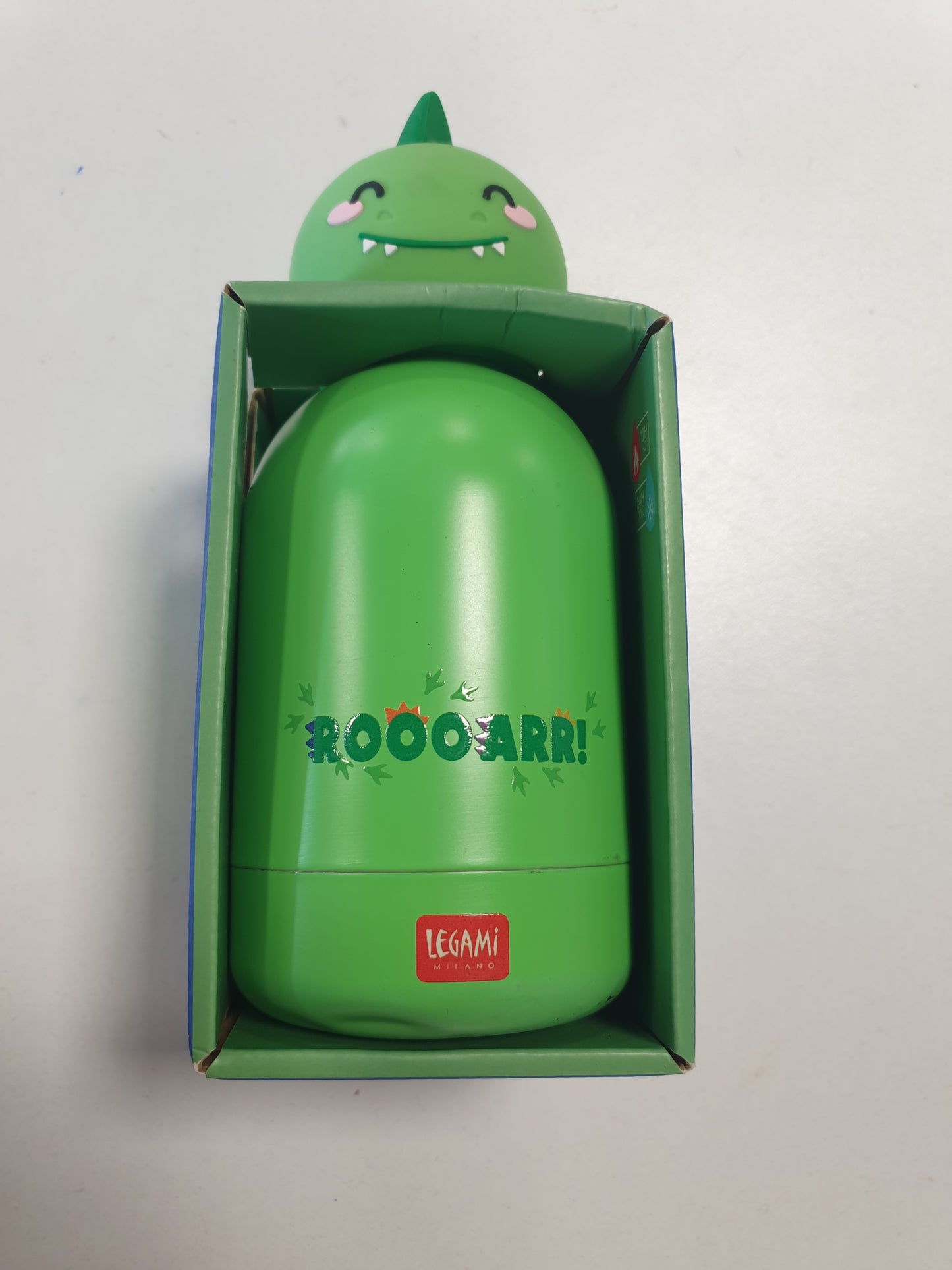247025 - LEGAMI Shishe Uji për Fëmijë Hot&Cold, Dizajn Dinosauri, Çelik Inoks 18/8, Kapacitet 310 ml, Mban Pijet të Nxehta për 12 Orë dhe të Ftohta për 24 Orë