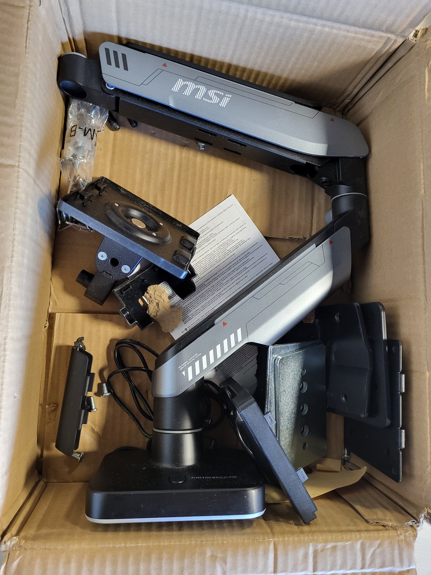 266039 - MBËSHTETËSE Monitori MSI MPG MT201R Premium RGB, për ekrane 17-49 inç, 20 kg, Kompatibel me VESA, Montim me Sustë Gazi të Rregullueshme