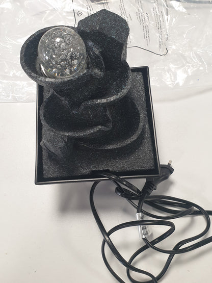 251217 - ZEN LIGHT SCFR22-C3 Shatërvan Tavoline me Qarkullim të Mbyllur, Dritë LED me Ngjyra, 18 cm Lartësi, Gështenjë