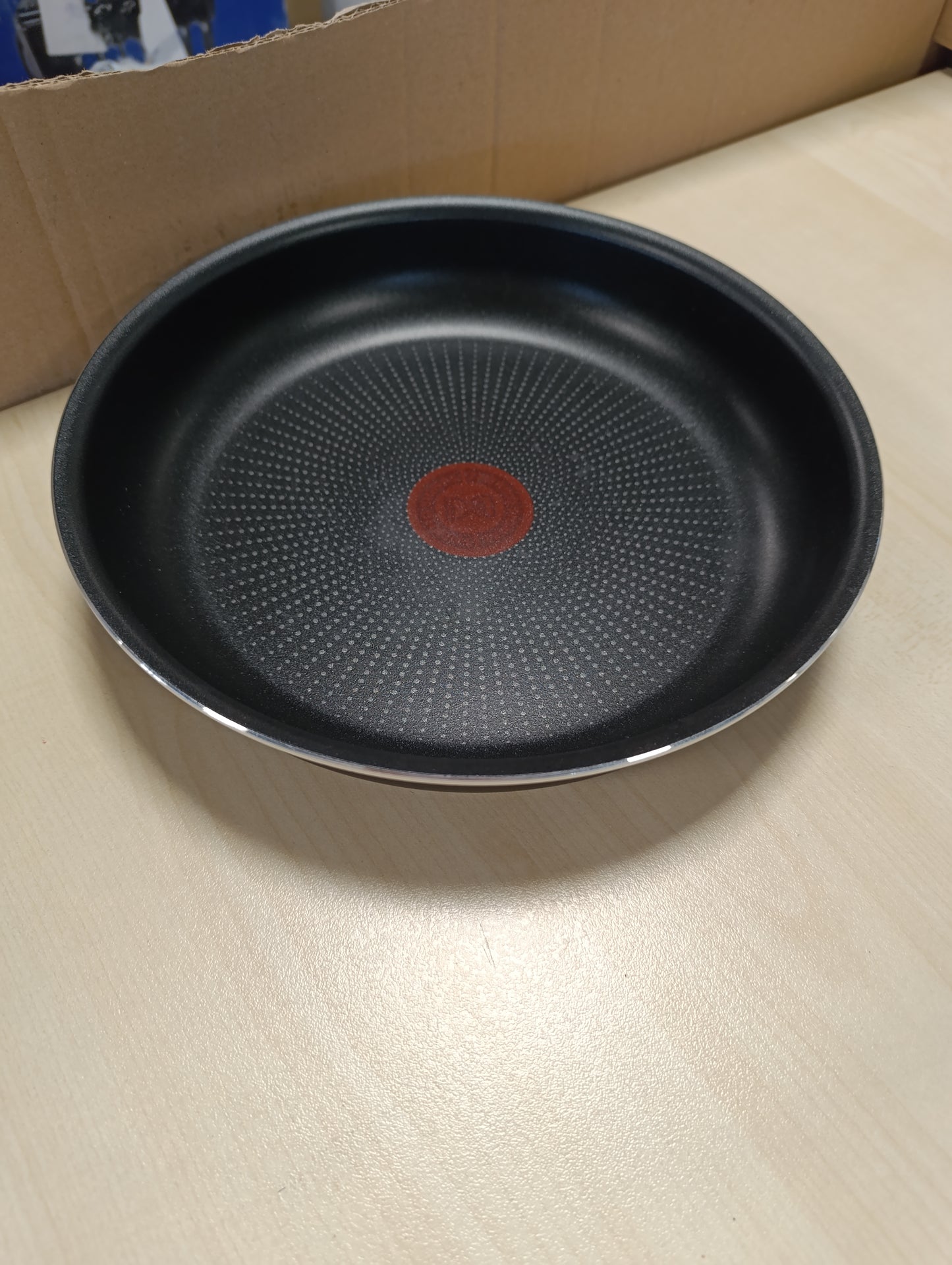 222821 - TEFAL Ingenio Tigan 24cm, Jo-induksion, Veshje Jo-ngjitëse, I Stivueshëm, I Sigurt për Larje në Lavastovilje, Easy Plus L1500402