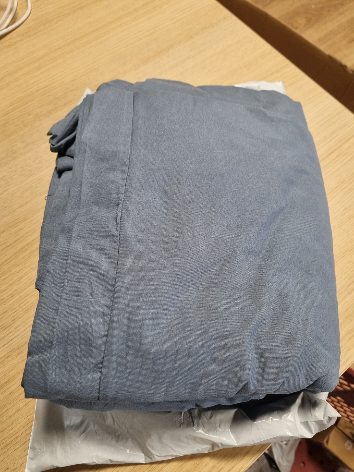 222402 - TODOCAMA | Mbulesë jorgani prej mikrofibre, Blu gri, Përshtatet për shtrat 135/140/150 cm, 220x220 cm