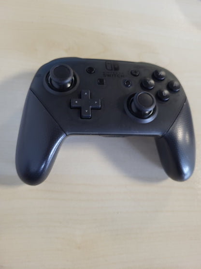 266193 - NINTENDO Kontrolluesi Switch Pro