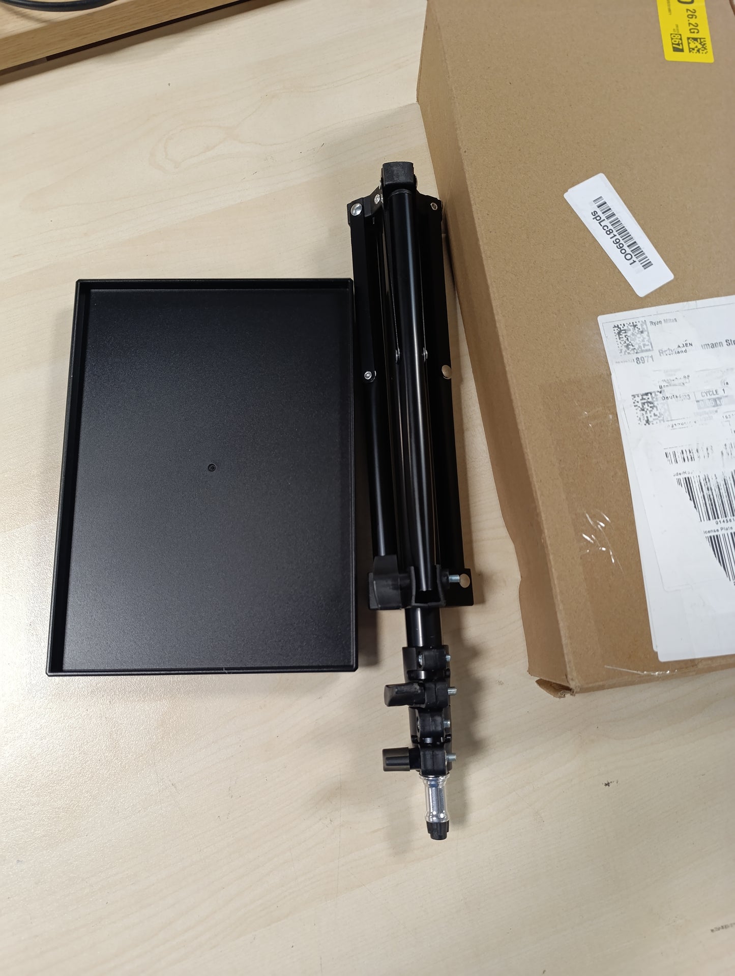252500 - SOIMISS Mbështetëse Projektori, Tripod Multifunksional, Lartësi e Rregullueshme 40cm - 110cm, Portative për Kamera