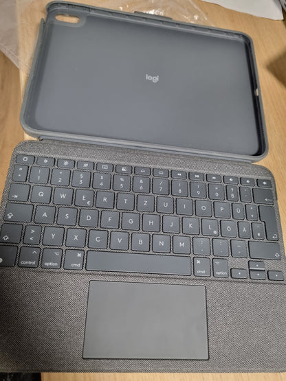267679 - LOGITECH Kutia Combo me prekje me tastierë të shkëputshme për iPad (gjenerata e 10-të dhe A16), Trackpad i madh preciz, tastierë me ndriçim të plotë, lidhës inteligjent, QWERTZ gjerman - gri
