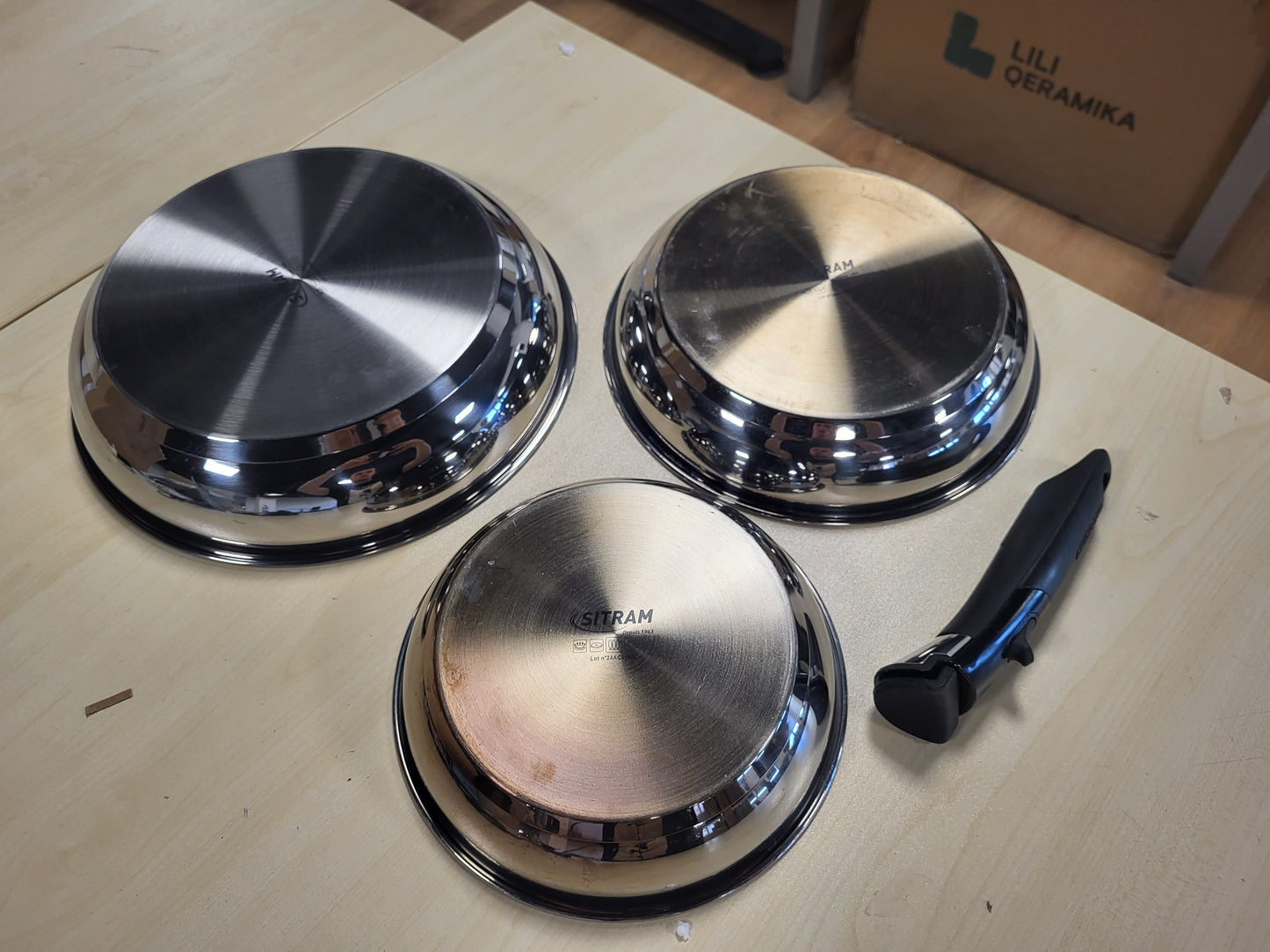 213194 - SITRAM Set me 3 tiganë çeliku inox Ø20+24+28cm, i përshtatshëm për të gjitha sobat, përfshirë induksionin