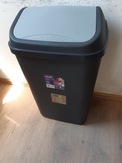 257520 - KOSH PLEHRASH ME KAPAK RROTULLUES, 50 L, SWANTJE, gri grafit