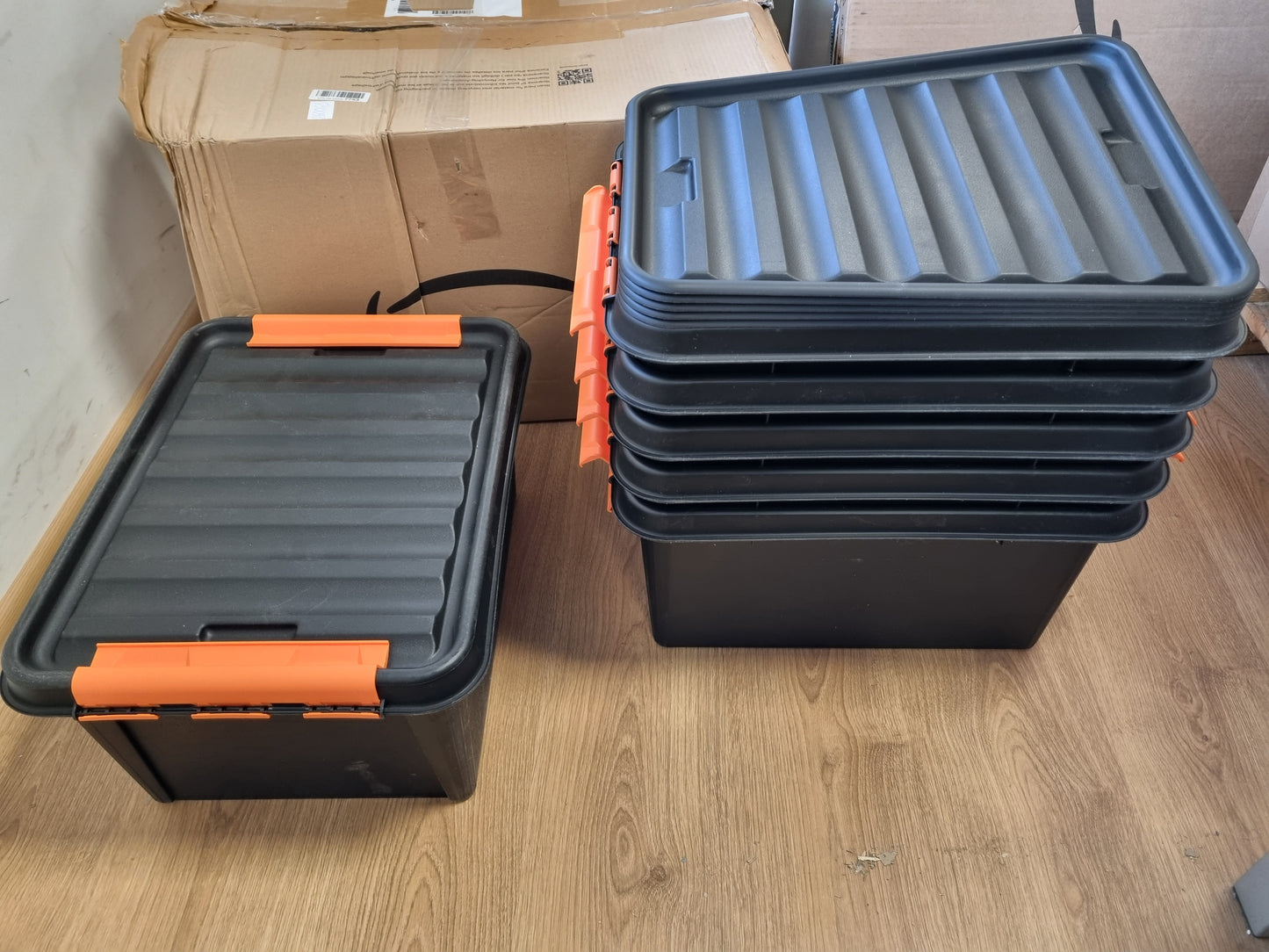 260063 - SmartStore Kuti plastike për ruajtje 31L, pako me 6, pa BPA, 50 x 39 x 26 cm, të grumbullueshme me kapëse