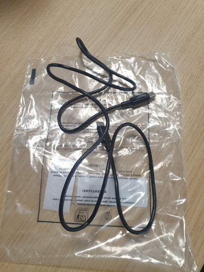 267416 - AMAZON BASICS - Kabllo karikimi të shpejtë USB-C në USB-C 2.0, shpejtësi 480 Mbps, i çertifikuar USB-IF, 0.9 m (3 ft), i zi