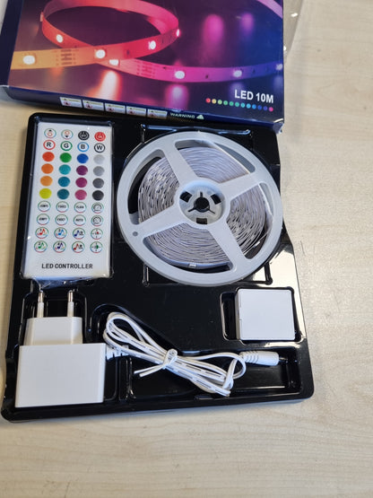 241504 - VKH Shirit LED 10m, Bluetooth RGB, Vetëngjitës me Telekomandë dhe Aplikacion