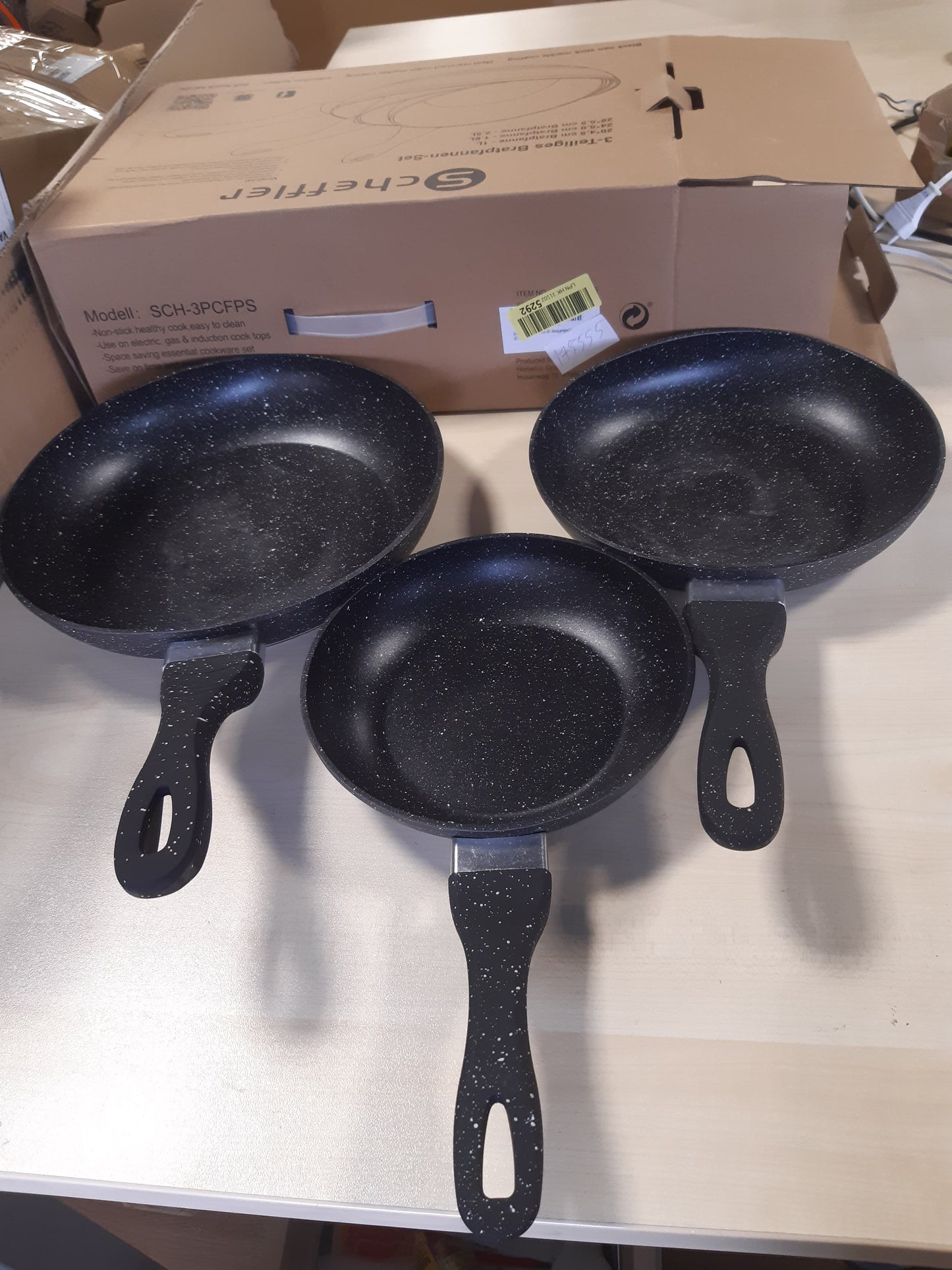 175555 - SCHEFFLER Set Tiganësh me madhësi 20/24/28 cm, Tiganë të Veshur të Përshtatshëm për Soba me Induksion, me Shtresë Jo-Ngjitëse, i Përshtatshëm për të gjitha Llojet e Sobave.