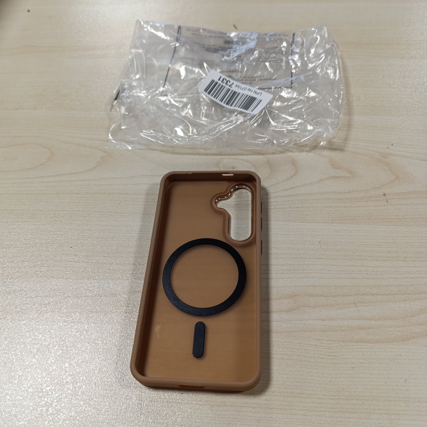 269420 - YUANDMI Mbrojtëse Samsung Galaxy S24 me MagSafe, Magnetike, e lehtë dhe e hollë, me prekje mat, mbrojtëse ndaj kamerës, rezistente ndaj gërvishtjeve, Titanium Desert Sand, rezistente ndaj goditjeve