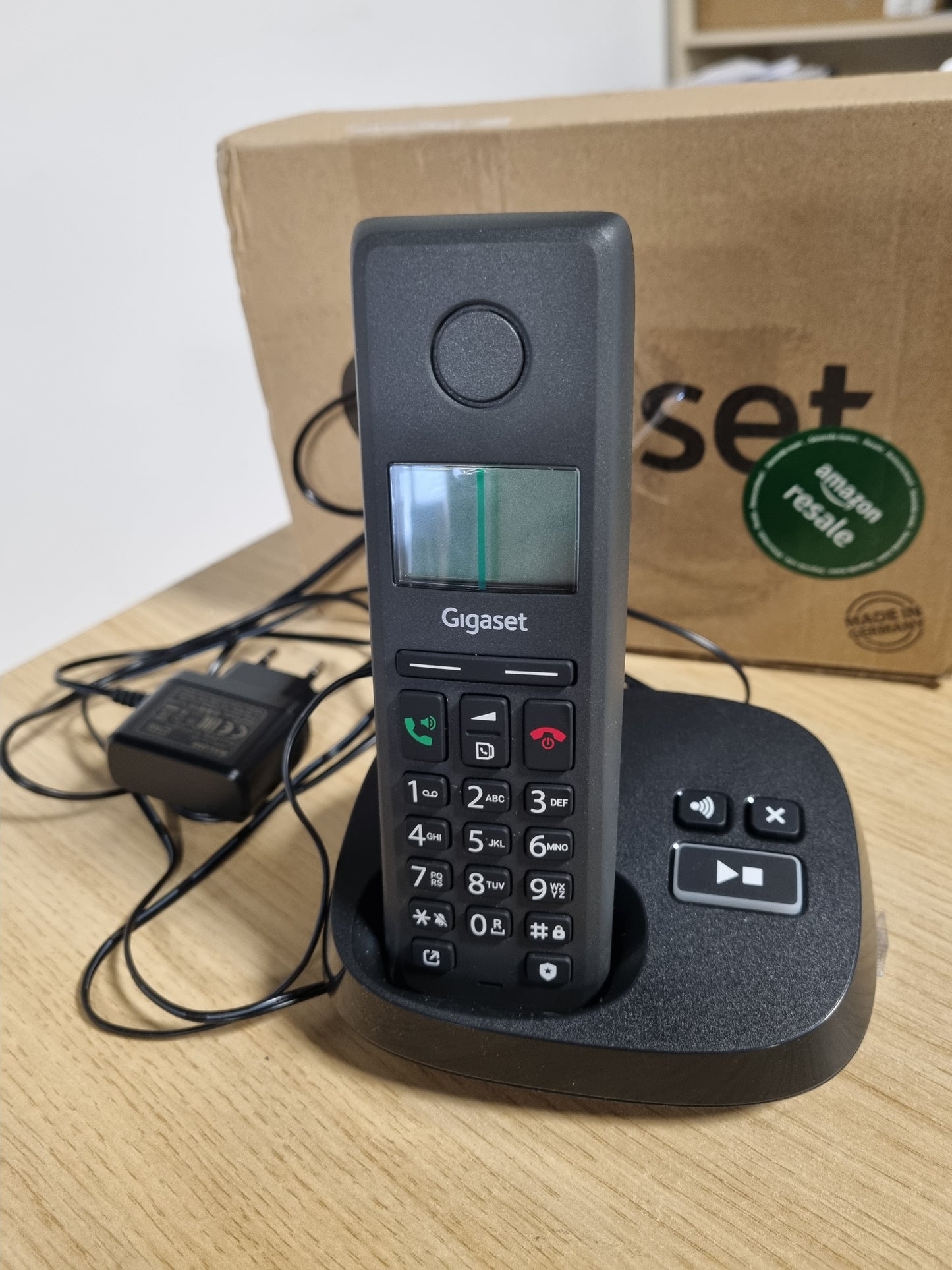 268317 - GIGASET Pure 220A - Telefon DECT pa tel, Sekretari Sekretarie, Buton Bllokimi Thirrjesh, Funksion pa Duar, 80 Kontakte, E Zezë Antracit