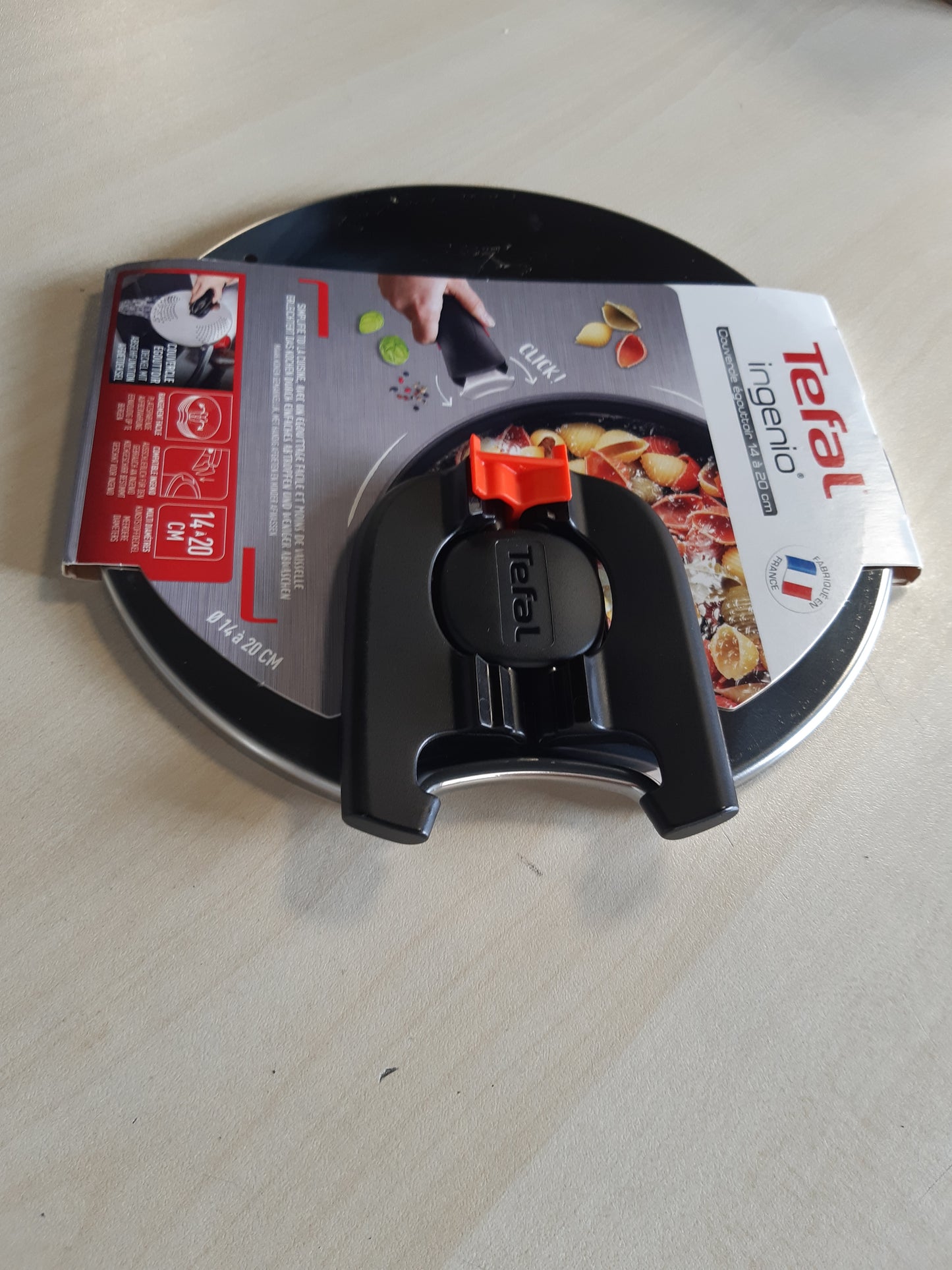 256625 - Tefal Ingenio Kapak Kullues prej çeliku inox, Ruajtje e lehtë, me shumë diametër, i pajtueshëm me Ingenio, i sigurt për lavastovilje, çelik inox, kapak kullues i zi 14-20 cm