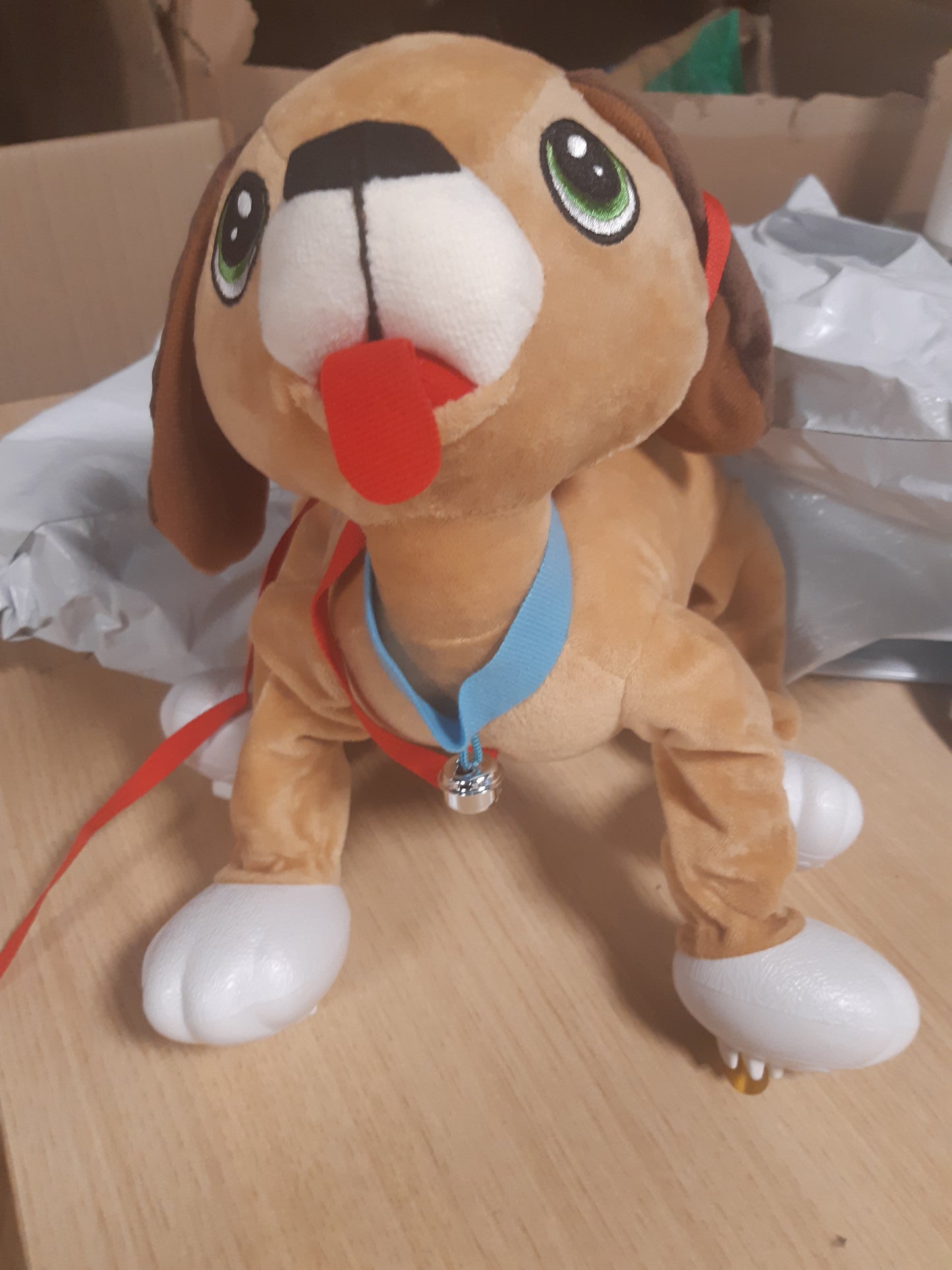 141763 - Peppy Pups Mutt, qenush lodër 8 inç (rreth 20 cm).