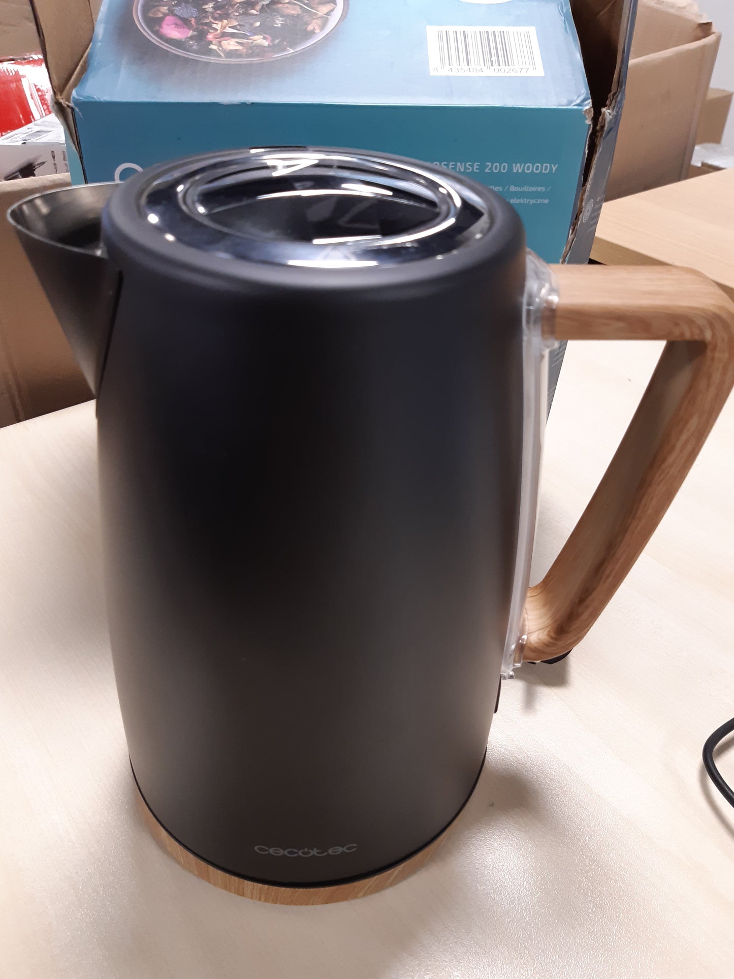 162437 - CECOTEC ThermoSense 200 Woody - Çajnik Elektrik, 1.7L, 2200W, Çelik Inox, Bazë Rrotulluese 360º, Filtër Anti-Gëlqeror i Lëvizshëm dhe i Larëshëm