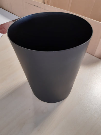 197295 - MARTA Kosh Kozmetik 5L me Kapak Lëkundës, Plastik, i Zi Mat, për Banjo