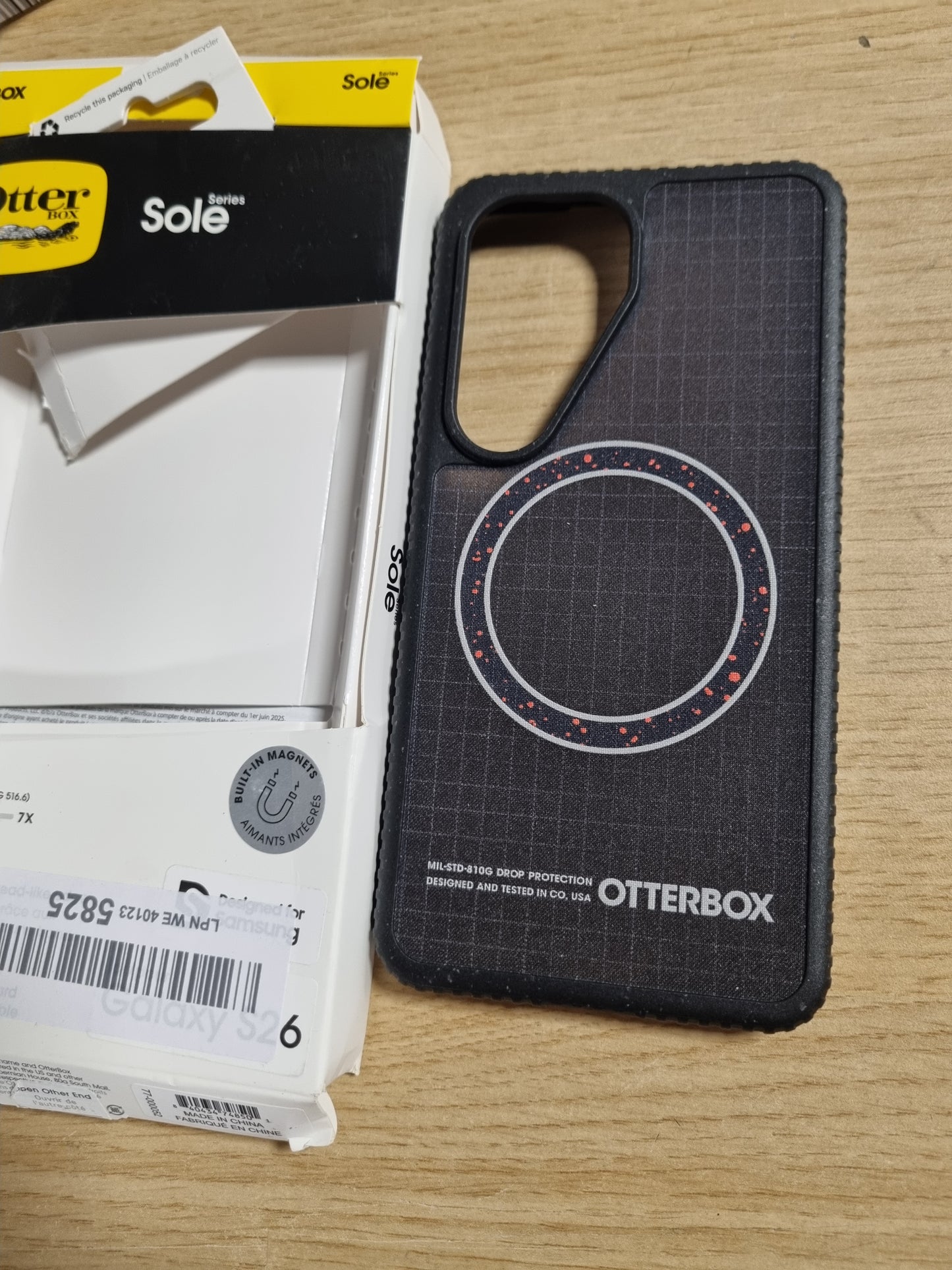 267927 - OTTERBOX Mbështjellëse magnetike Sole Series për Samsung Galaxy S26, rezistente ndaj goditjeve dhe rënieve, mbështjellëse e hollë mbrojtëse, e testuar 5 herë sipas standardeve ushtarake për rezistencë ndaj rënieve, e zezë