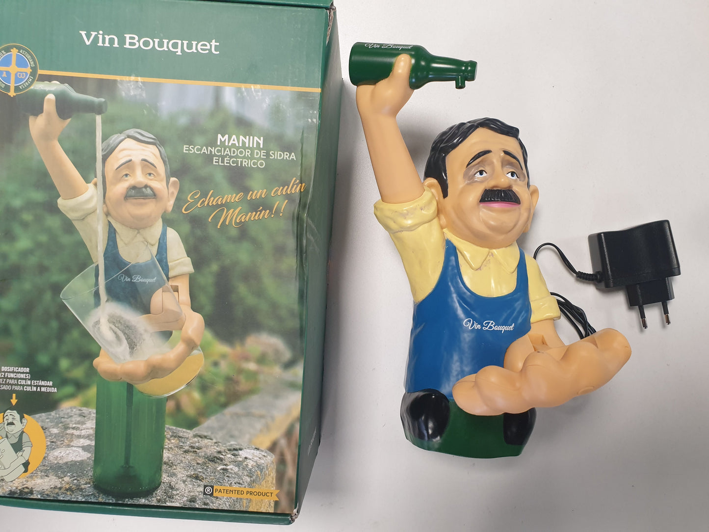 255109 - VB VIN BOUQUET Derdhës Elektrik i Mollës së Gjallë, Automatik, Jeshile
