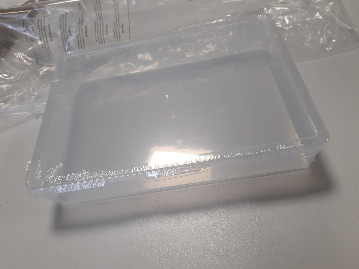 252310 - Nuyoah Kuti Ruajtjeje me Kapak C5 Kuti e Vogël Plastike, Kuti Plastike me Kapak, Kuti Stilolapsash, Kuti Arkivi Portative me Mbyllje me Kapak, e Stivueshme për Letër, Materiale Kozmetike, Pjesë Veglash