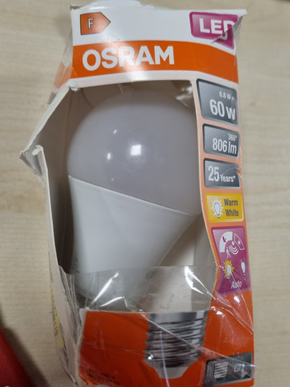 216454 - OSRAM Llampa LED SUPERSTAR+ CLASSIC A 60 FR, bazë E27, 8.8W, 806lm, 2700K, dritë e bardhë e ngrohtë
